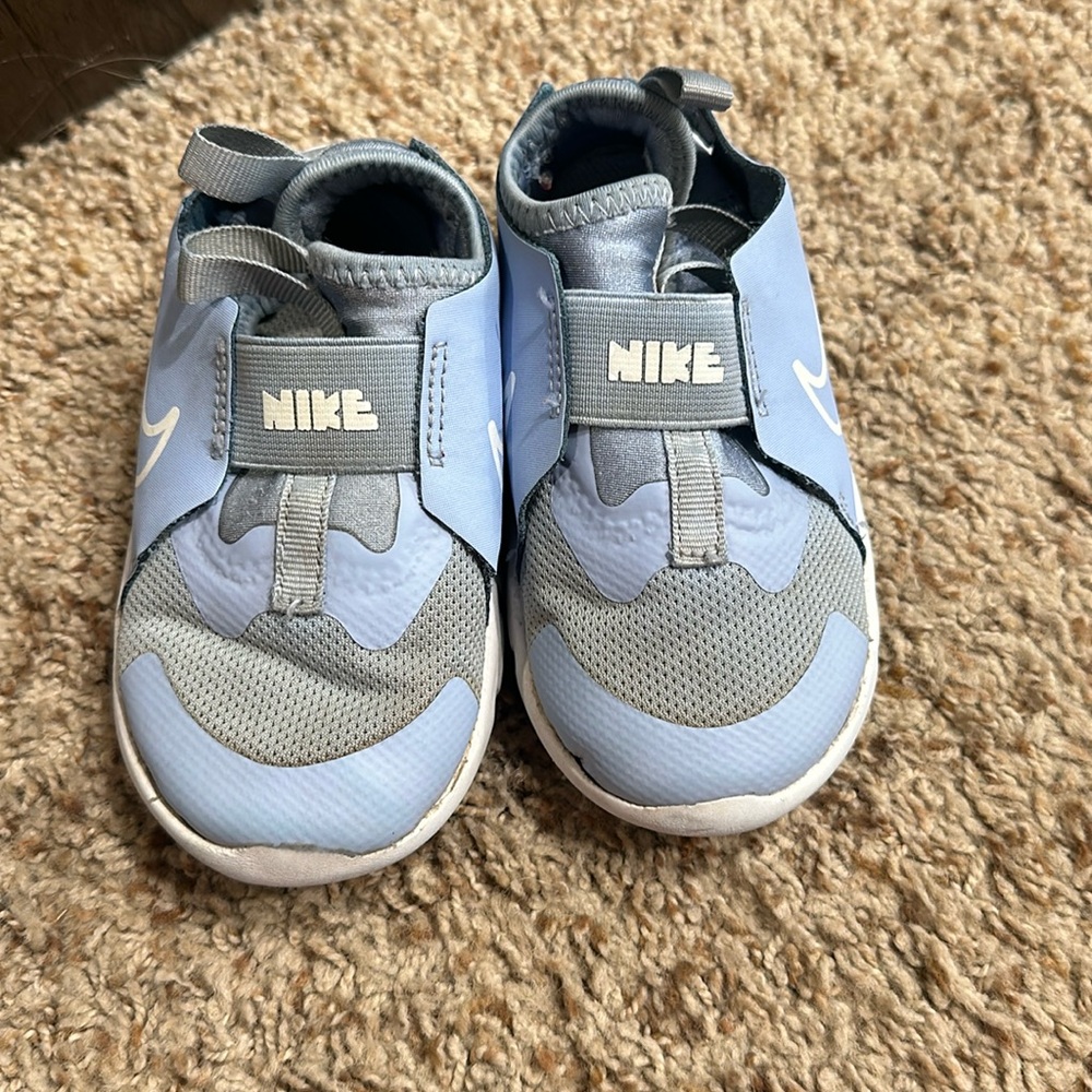 🔥PRICE DROP 🔥Toddler Girl Nike Flex Runner 2